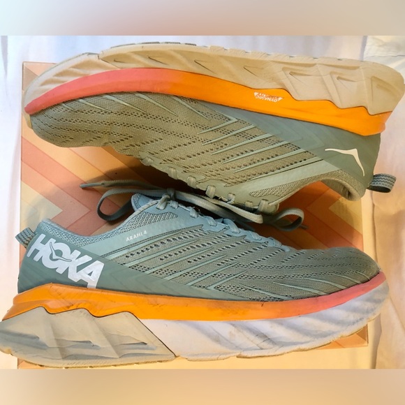HOKA ONE ONE Arahi 4 Women's Running Sneaker Blue Haze/Lunar 8.5 Pre-Owned - Picture 6 of 11